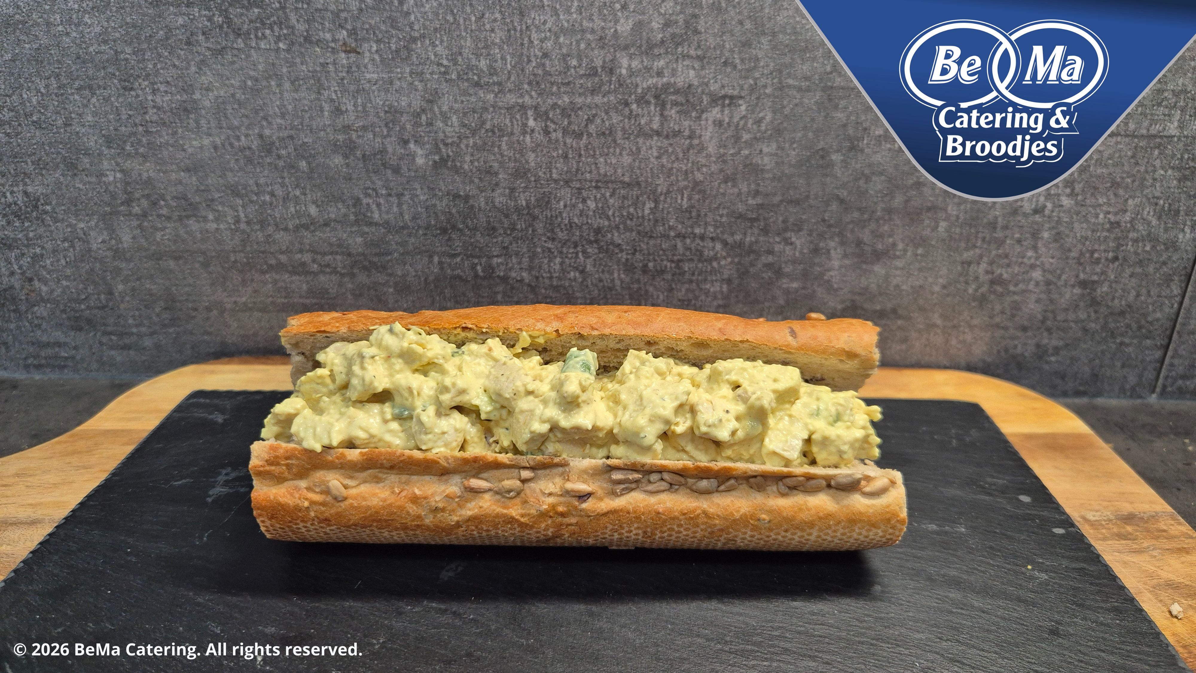 Stokbroodje Kip kerriesalade